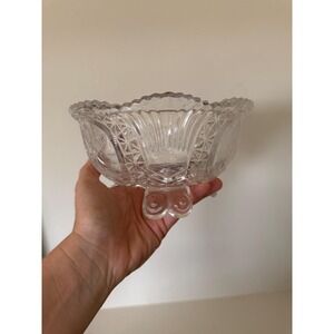 vintage Haufbauer Crystal Footed Bird Bowl with three toes candy dish trinket